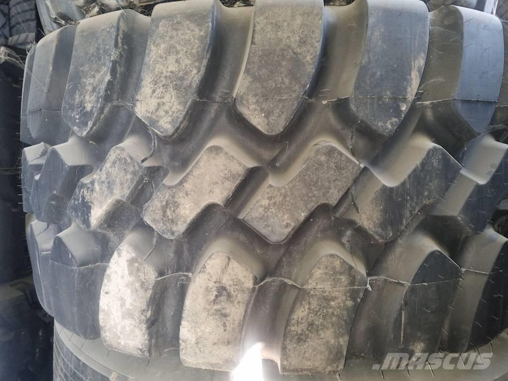 Goodyear GP-4D Tyres, wheels and rims