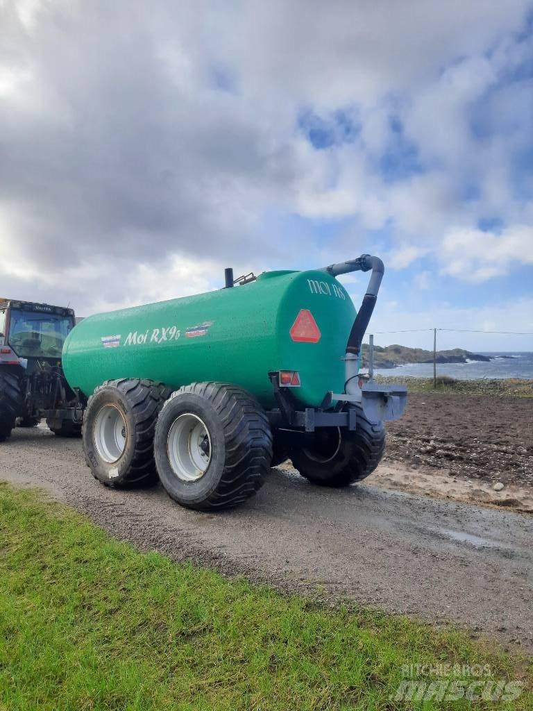 Moi RX95 Slurry tankers
