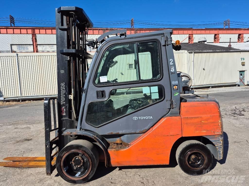 Toyota 8 FGU 32 Forklift trucks - others