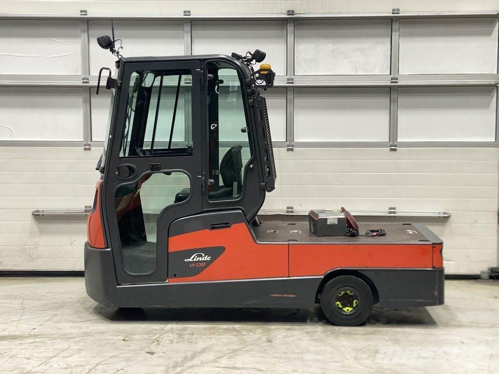 Linde W08 Tractor Units