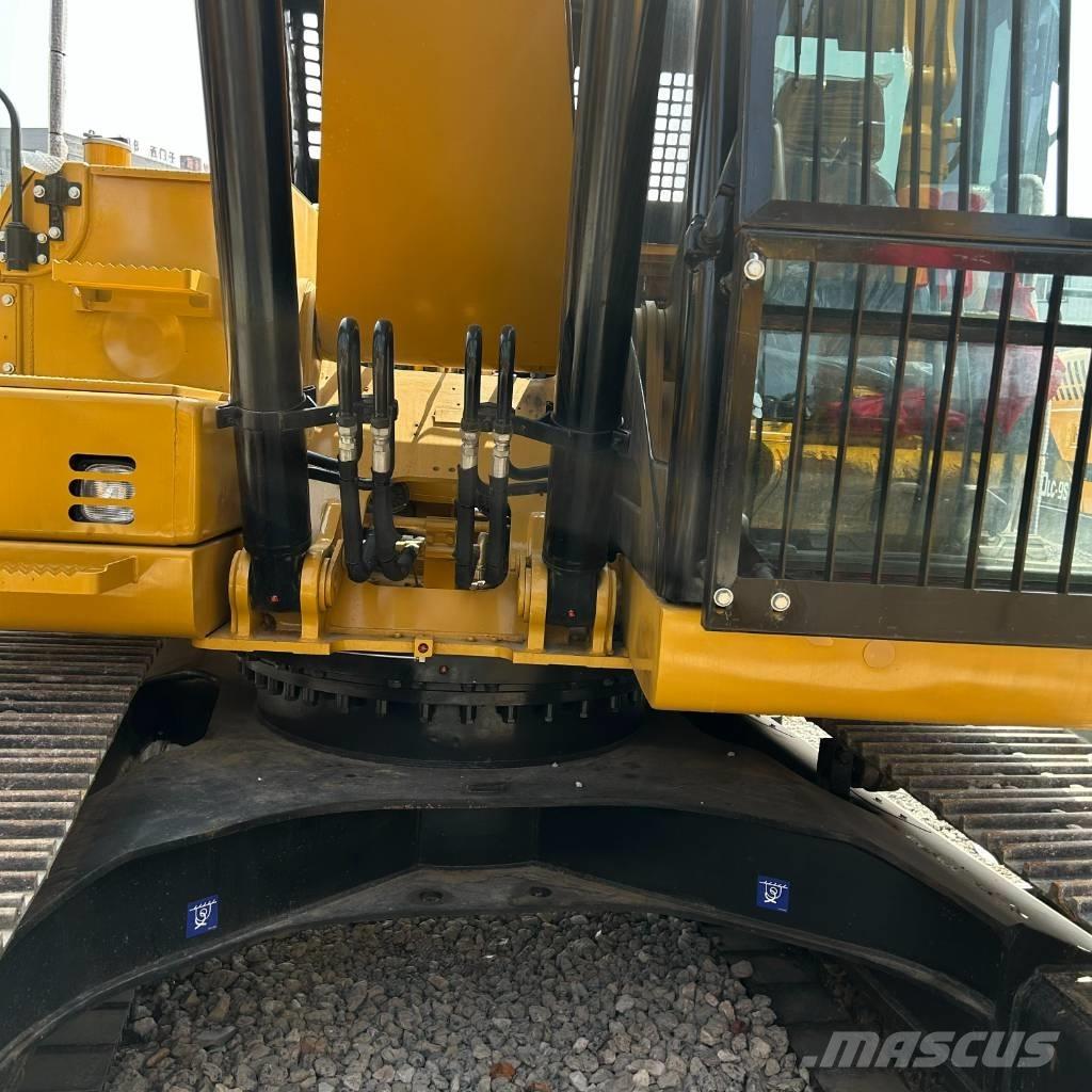 CAT 320 D Crawler excavators