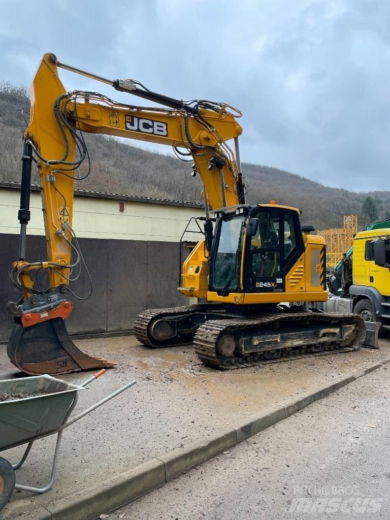 JCB 245 XR Crawler excavators