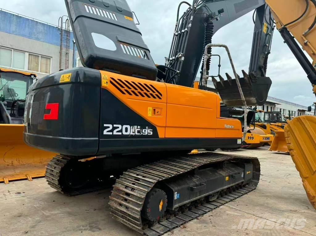 Hyundai R220LC-9S Midi excavators  7t - 12t