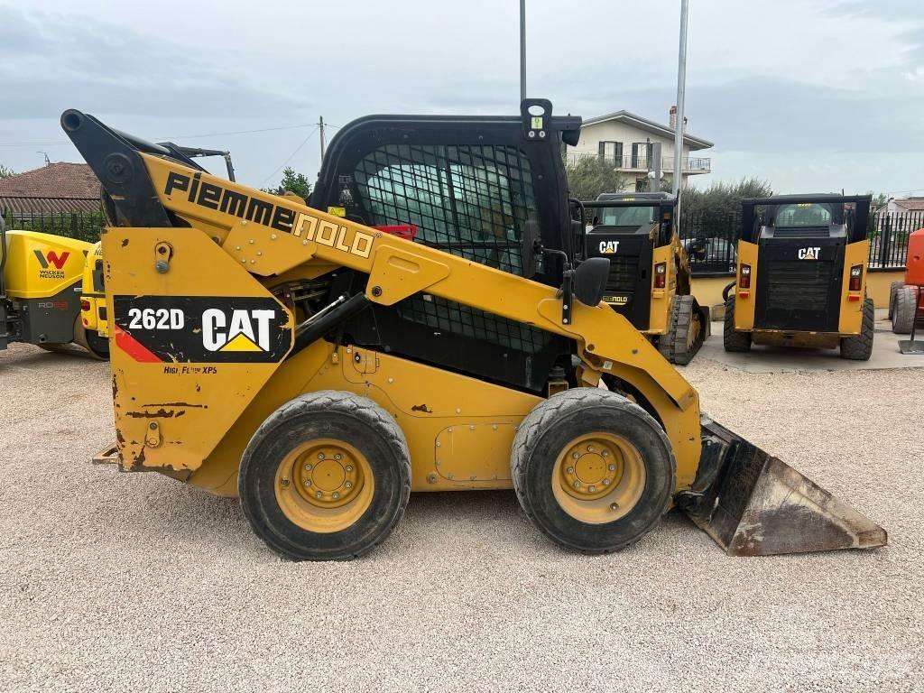 CAT 262 D Skid steer loaders