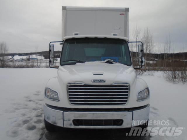 Freightliner M 106 Box body trucks