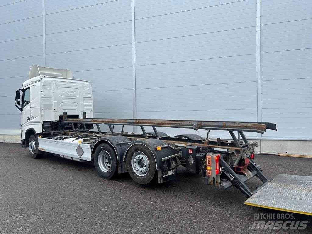 Volvo FH Cable lift demountable trucks