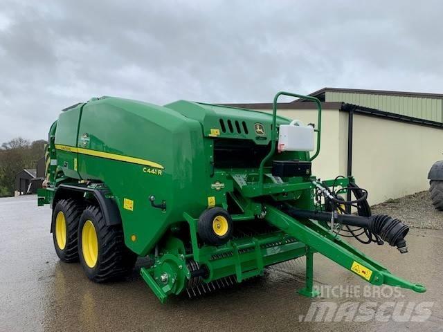 John Deere C441 R Round balers