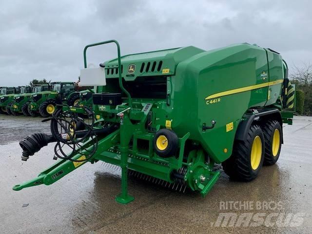John Deere C441 R Round balers
