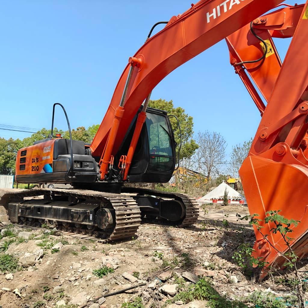 Hitachi ZX200 Crawler excavators