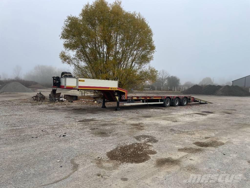 Wielton NJ 3 Vehicle transport trailers