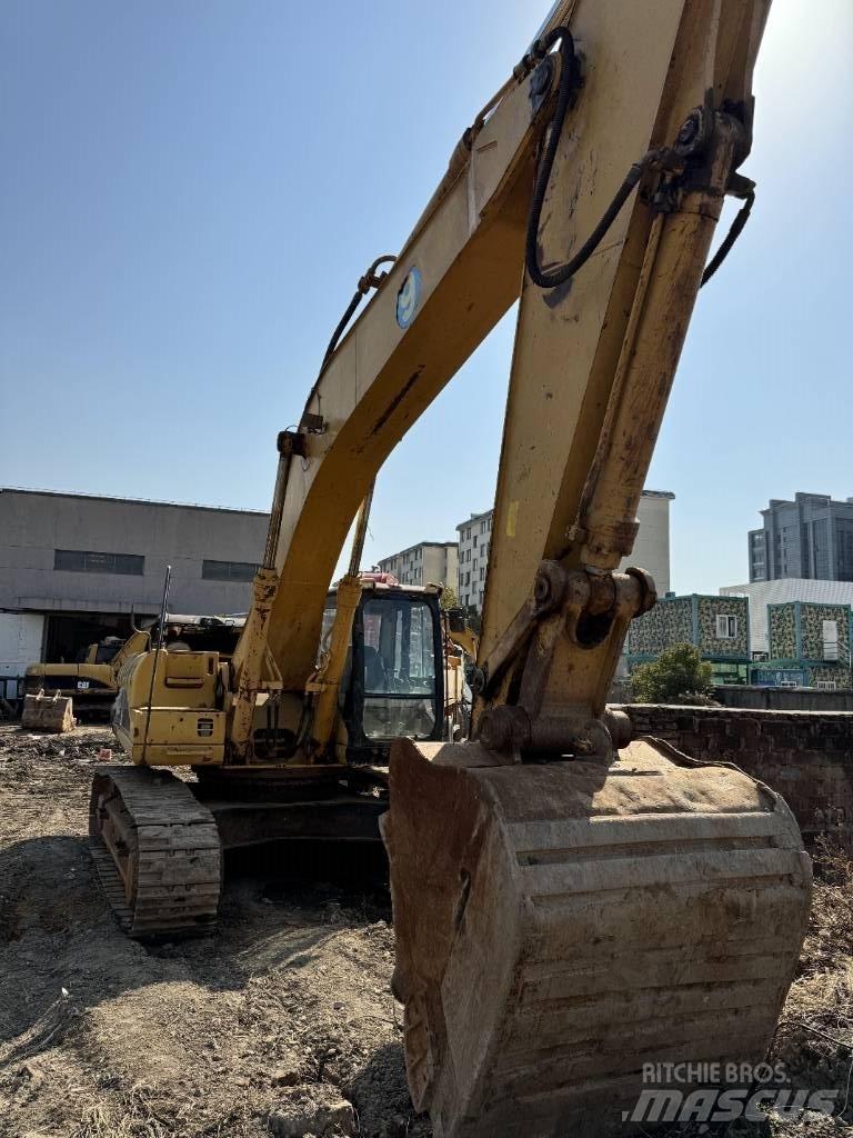 CAT 330C Crawler excavators