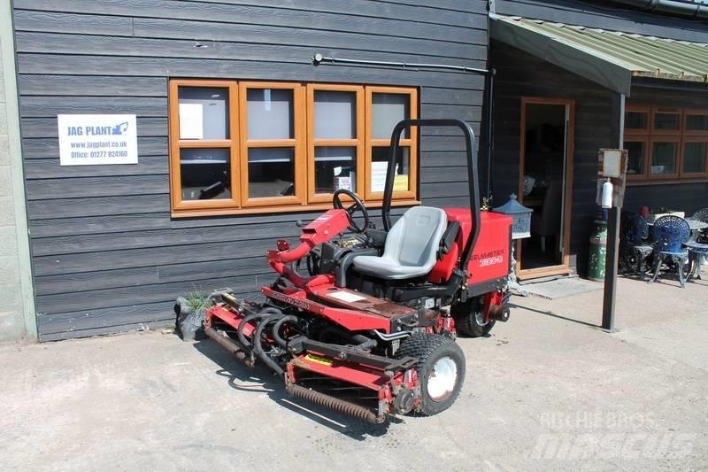 Toro Reelmaster3100D Riding mowers
