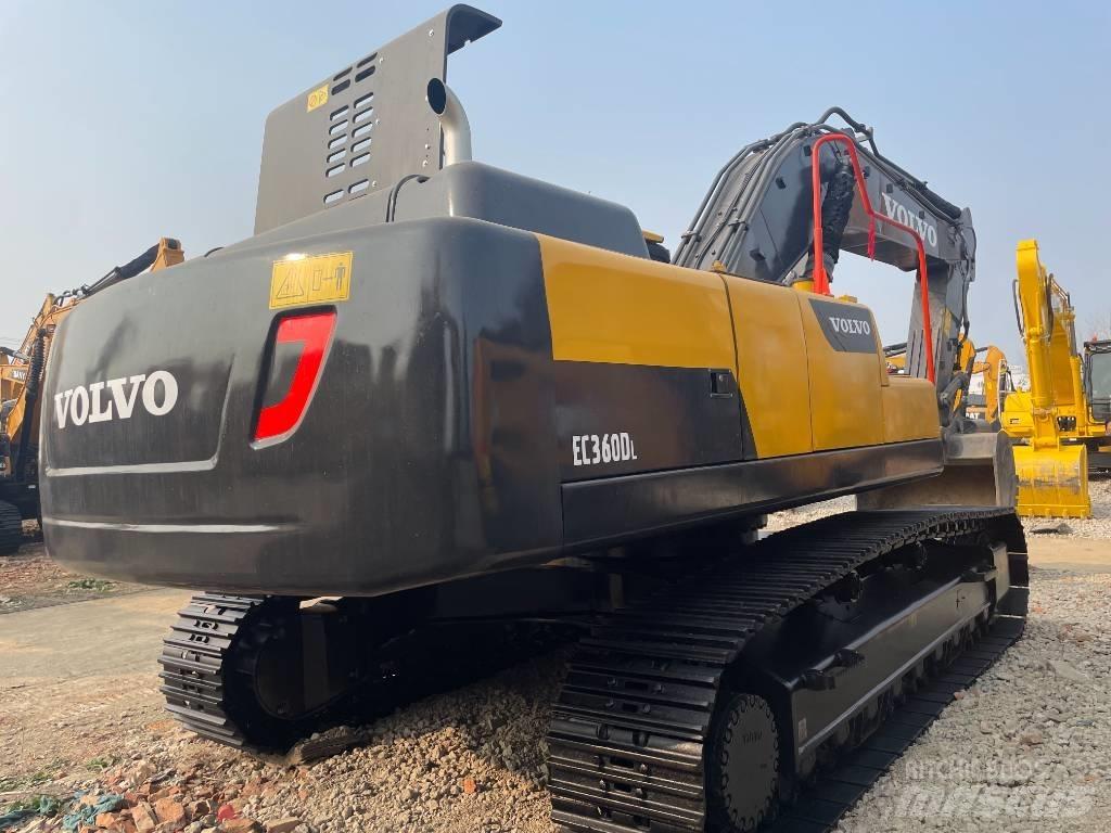 Volvo EC 360 Crawler excavators