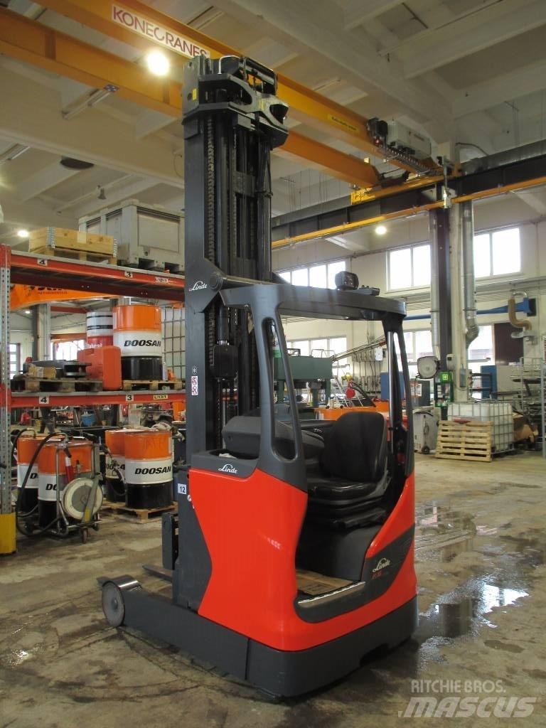 Linde R 16 HD Reach trucks