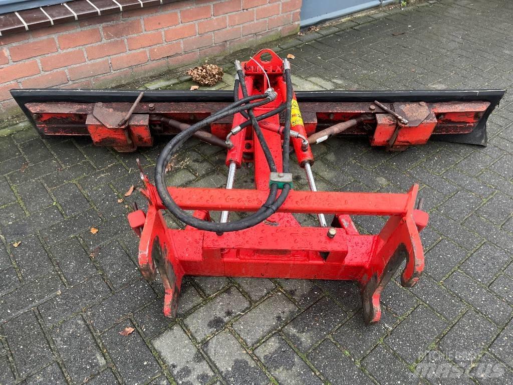 Kemp 2200 voerschuif Silo unloading equipment