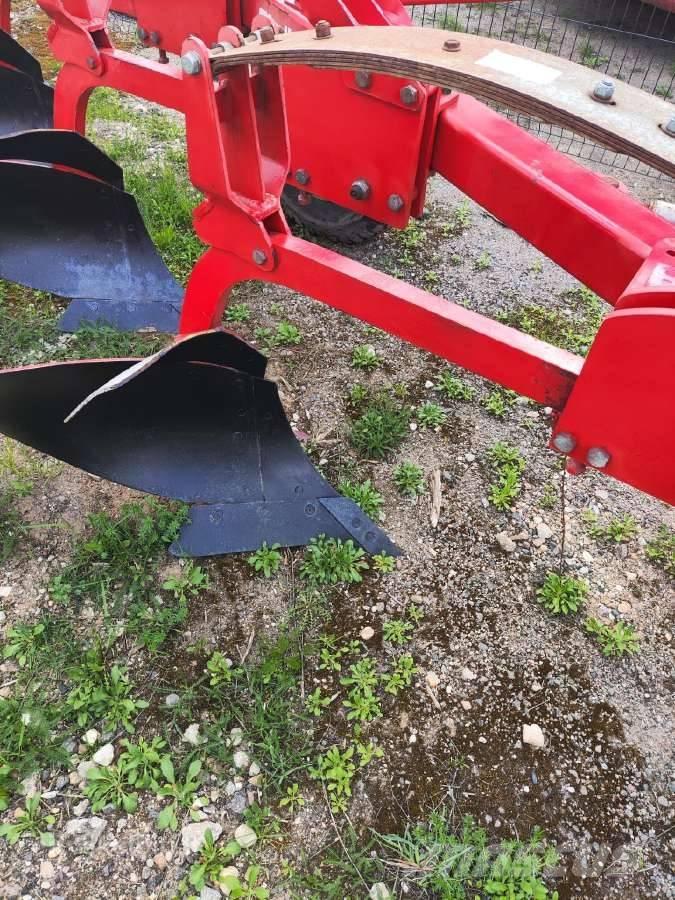  Staltech Plough Chisel ploughs
