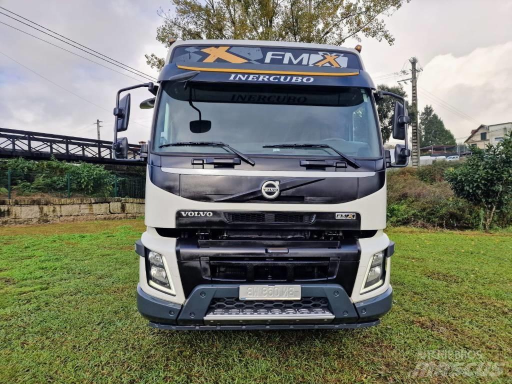 Volvo FMX 460 Tractor Units