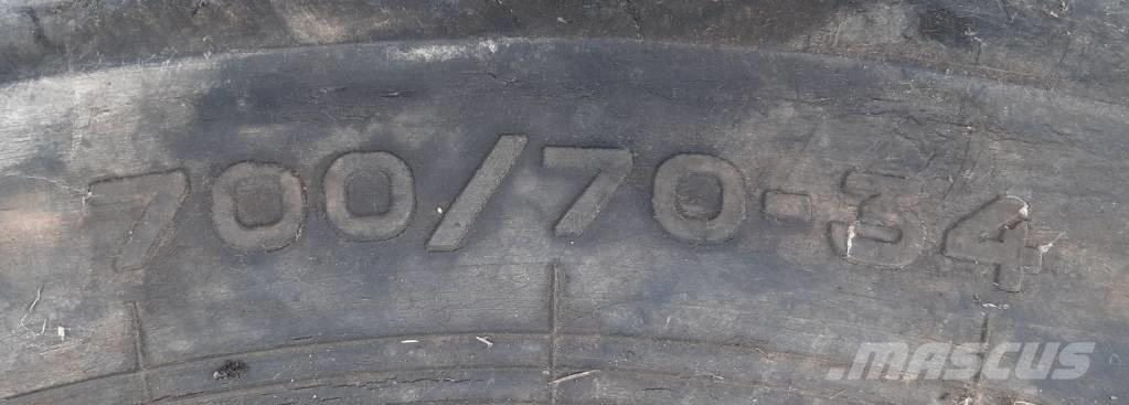 Komatsu 941.1 Harvesters