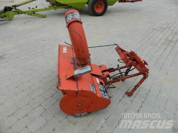 Toro 1 Debris removal equipment