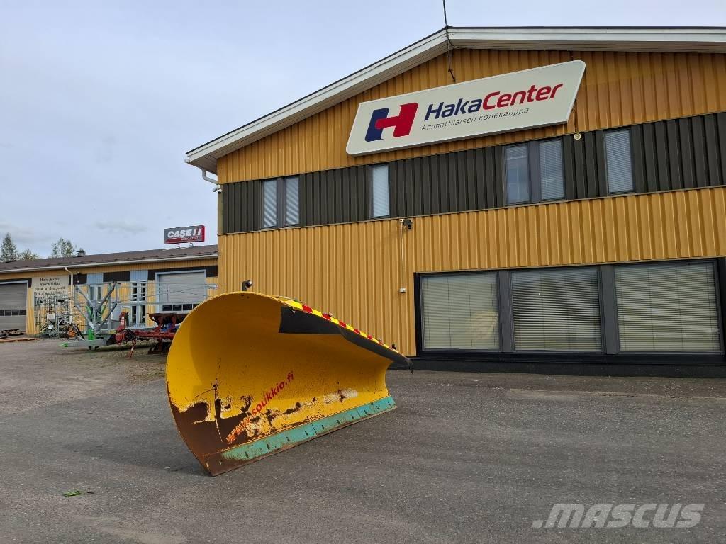 Soukkio AK 3400 Snow blades and plows