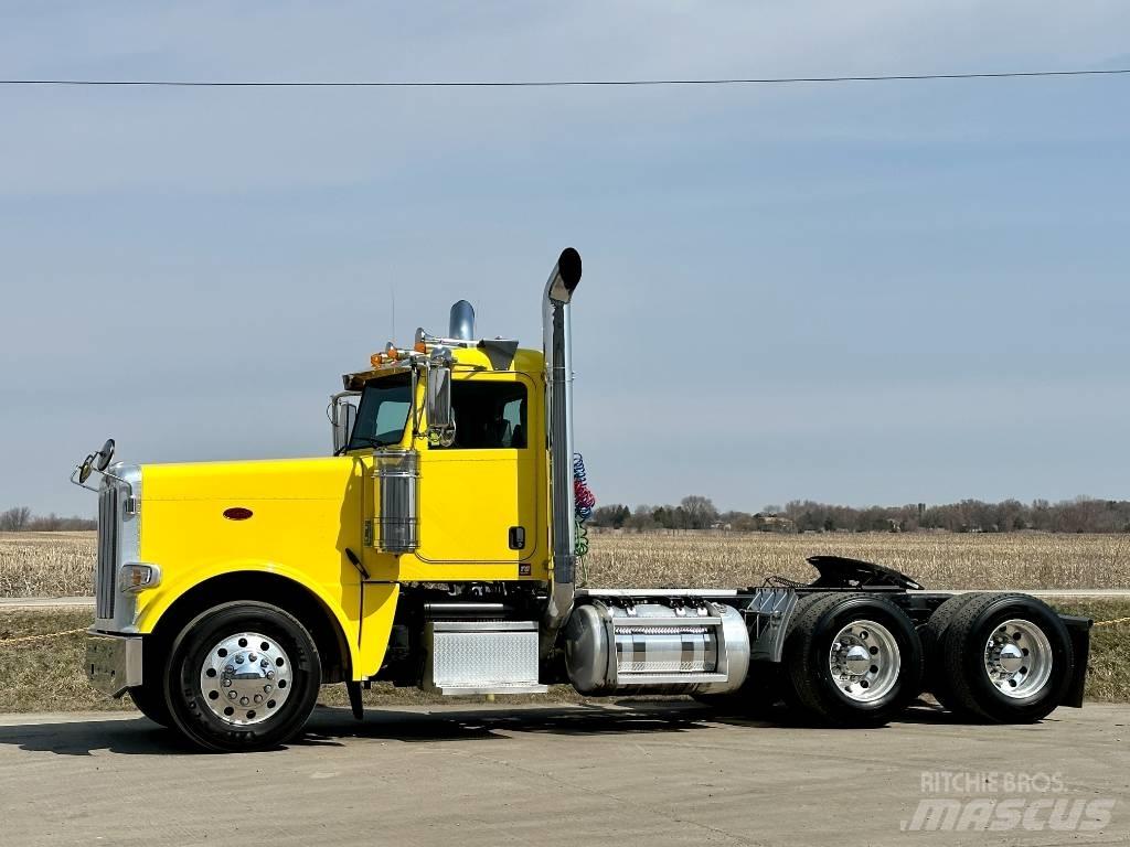 Peterbilt 389 Tractor Units