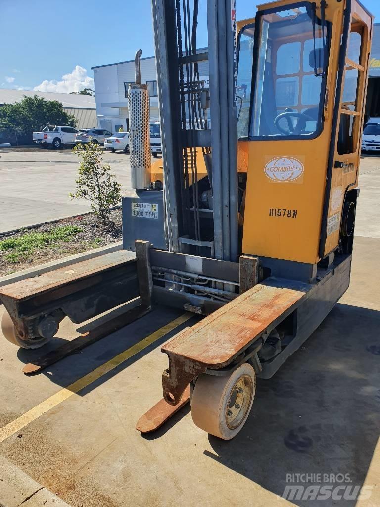 Combilift C3000 Sideloaders
