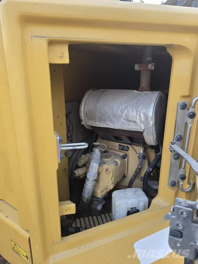 CAT 306 Mini excavators < 7t (Mini diggers)