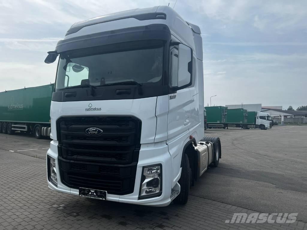 Ford F-Max Tractor Units