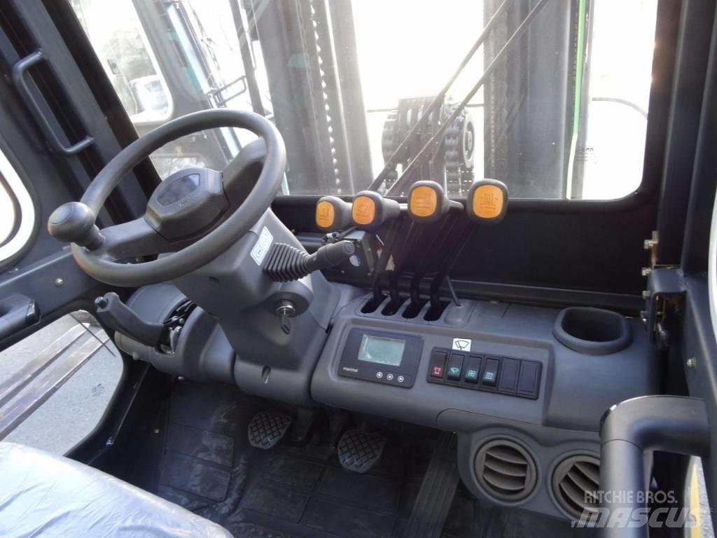 Maximal FD35AGK Diesel trucks