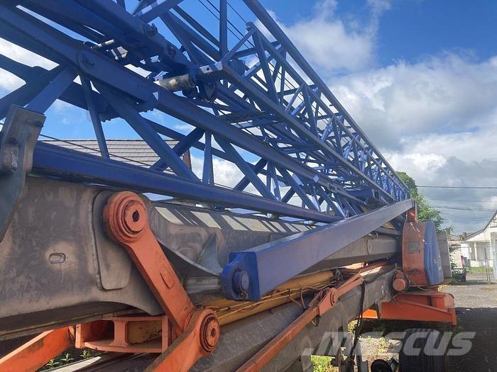 Potain IGO 50 Tower cranes