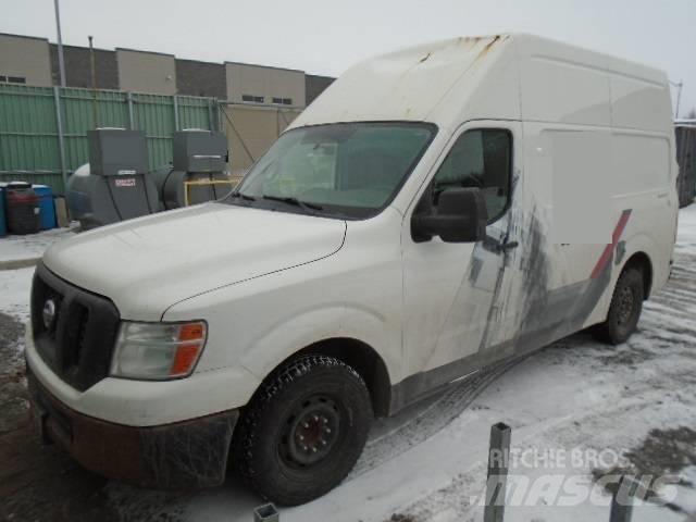 Nissan NV2500HD Box body trucks