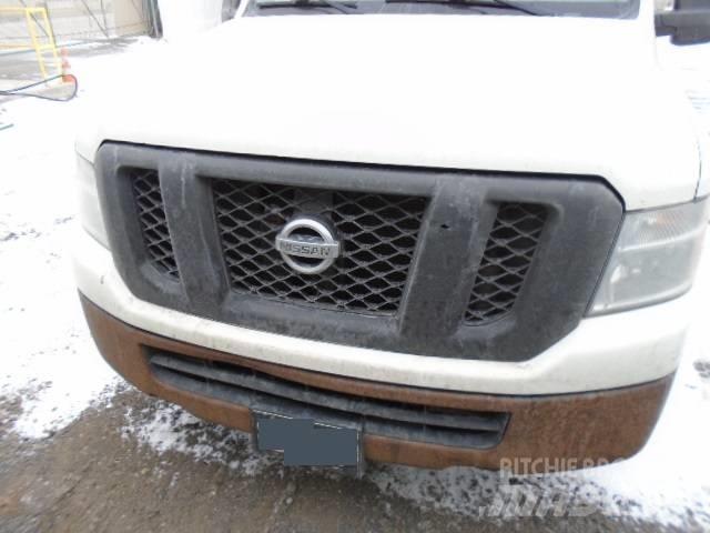 Nissan NV2500HD Box body trucks
