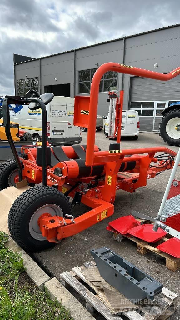 Kubota WR 1400M Wrappers