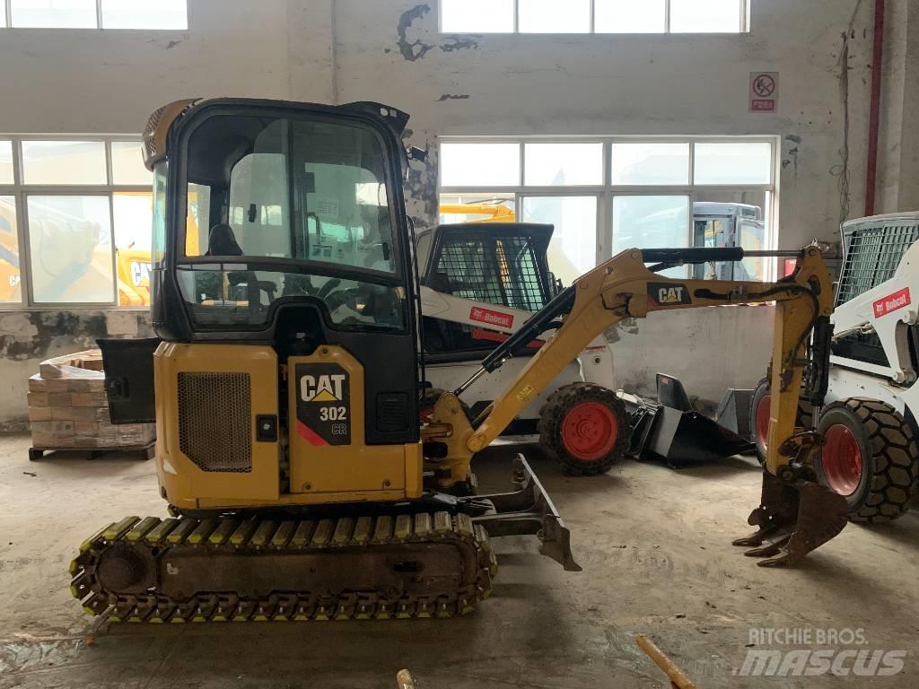 CAT 302 Crawler excavators