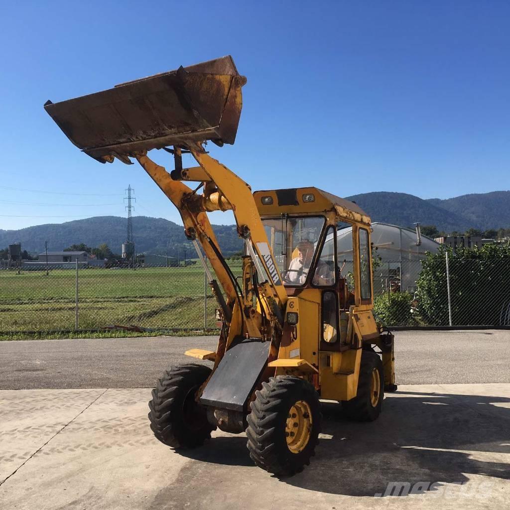 Kubota R 400 Backhoe loaders