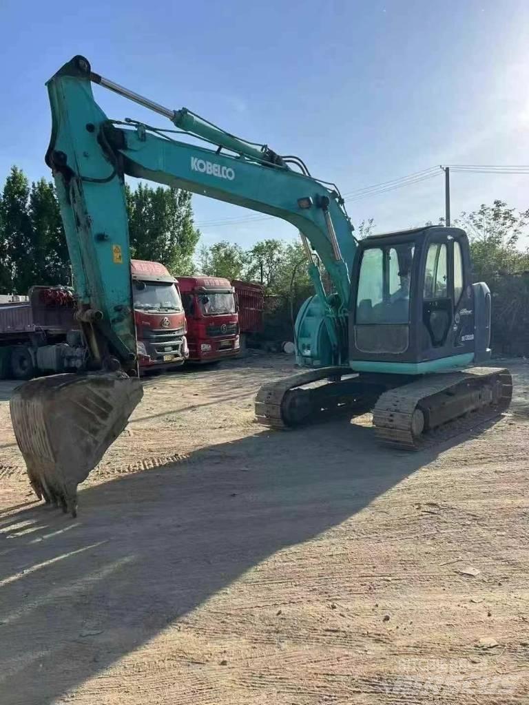 Kobelco SK135 Crawler excavators
