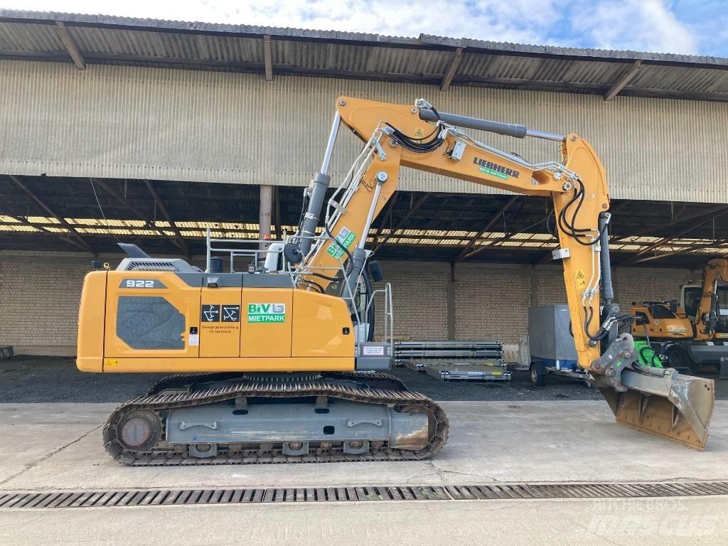 Liebherr R 922 Crawler excavators