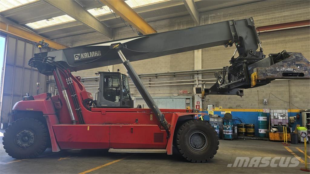 Kalmar DRG450-65S5 Reachstackers