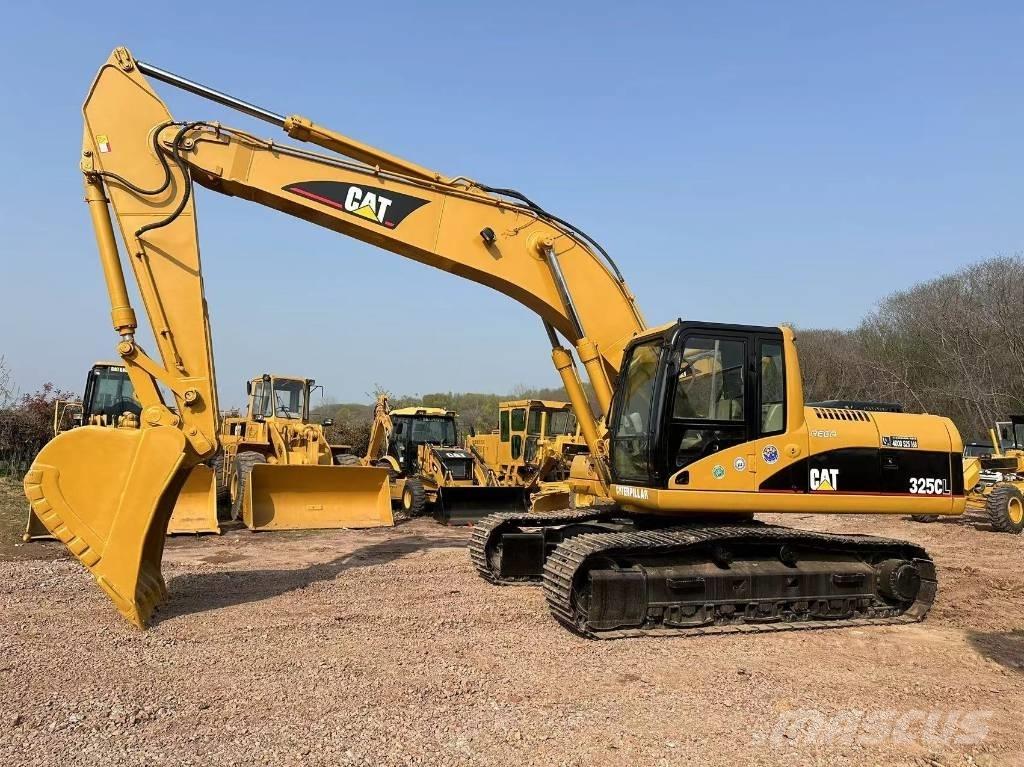 CAT 325CL Crawler excavators