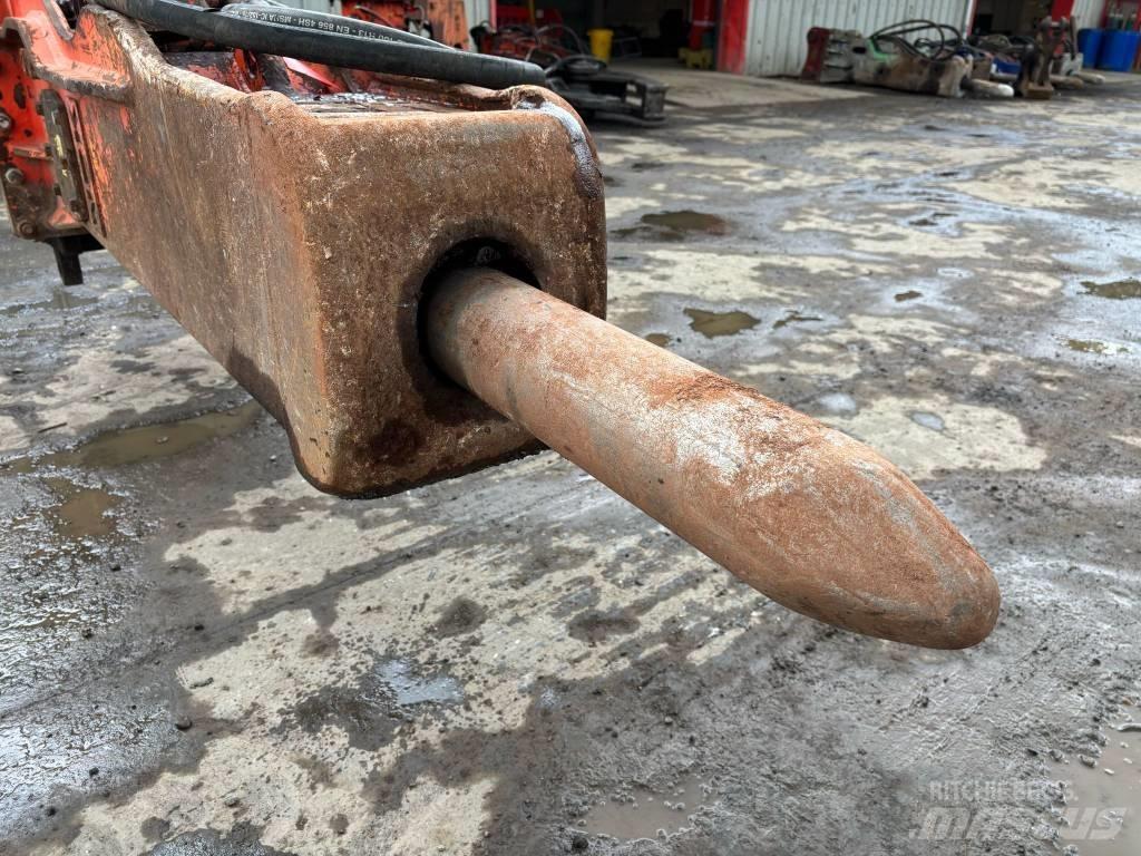 NPK GH 9 Hammers / Breakers