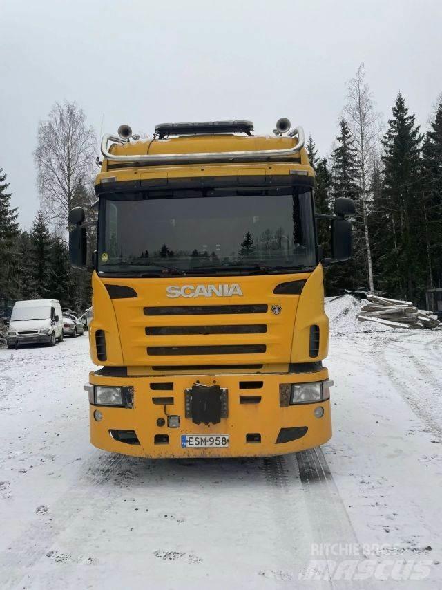 Scania R580 8x4/4 Tractor Units