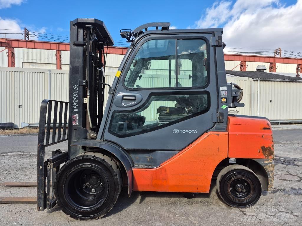 Toyota 8 FGU 30 Forklift trucks - others