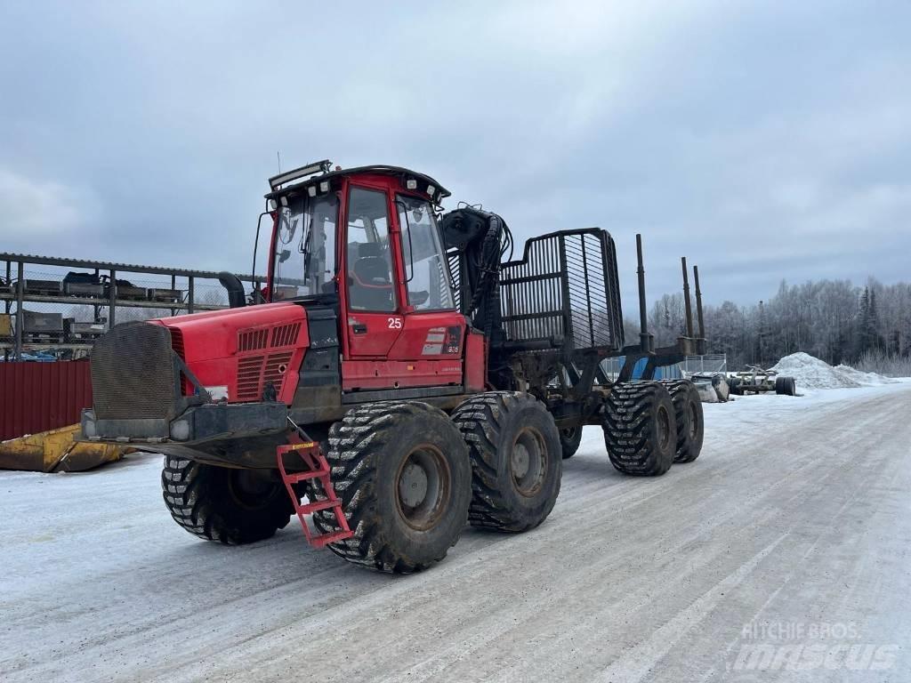 Komatsu 895 Forwarders
