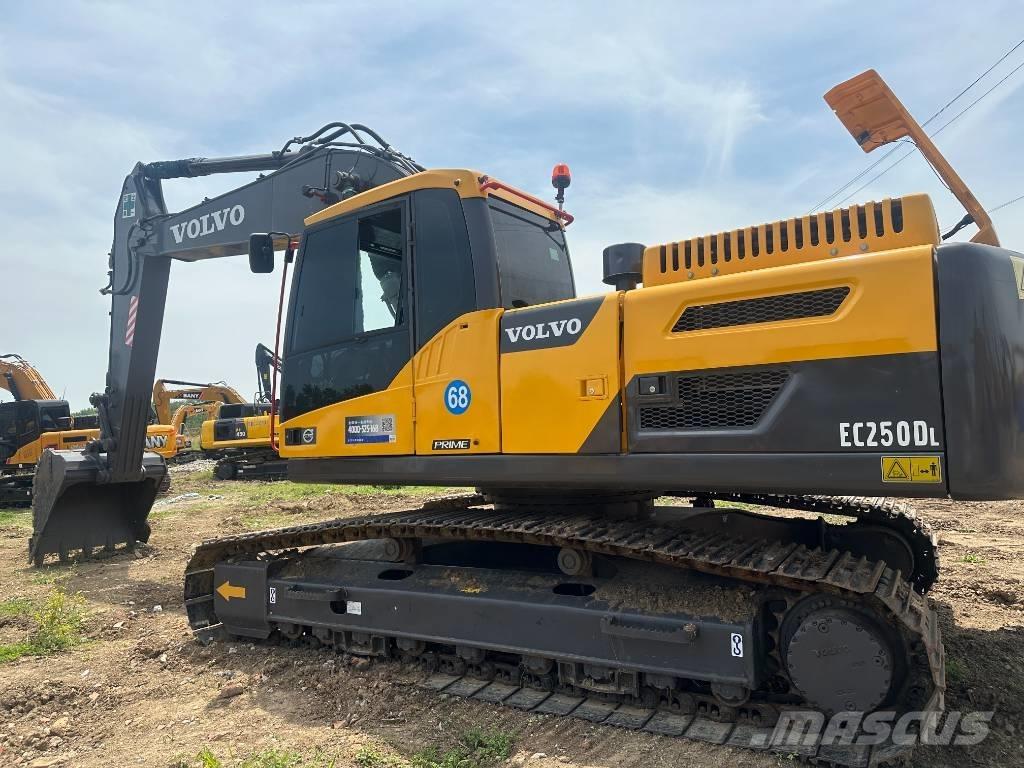 Volvo EC 250 D Crawler excavators