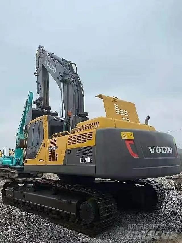 Volvo EC 360 Crawler excavators