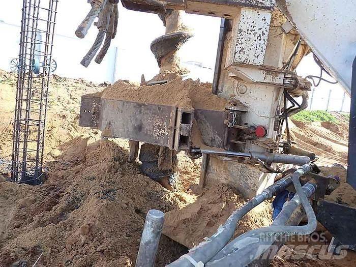 Casagrande CFA26 Surface drill rigs