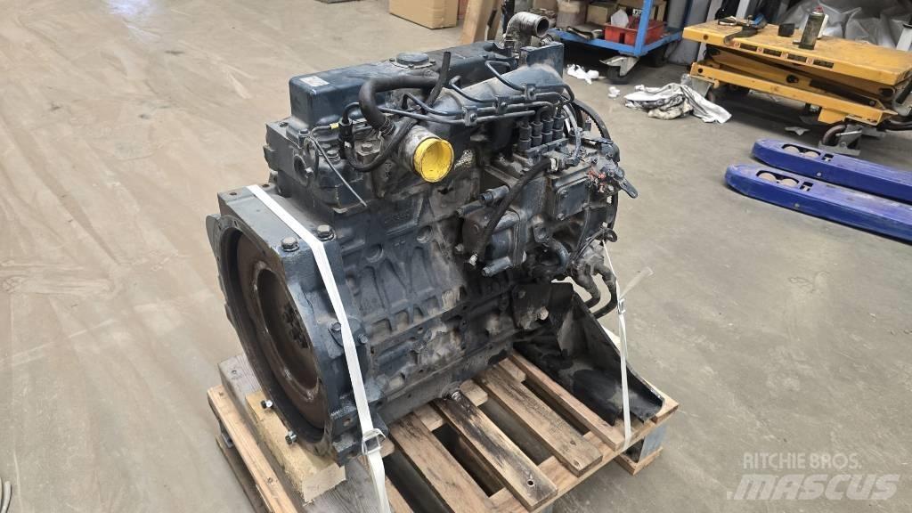 Kubota V2403 Engines