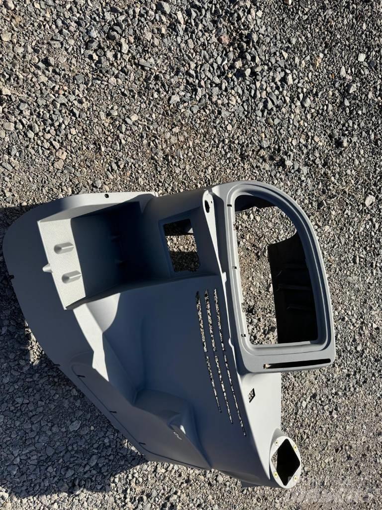 JCB 3 CX Side Panel Cabins and interior