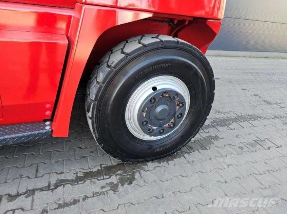 Kalmar DCG160-12 Diesel trucks
