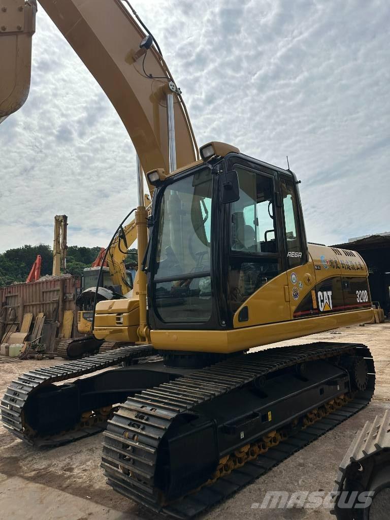 CAT CAT320D Midi excavators  7t - 12t